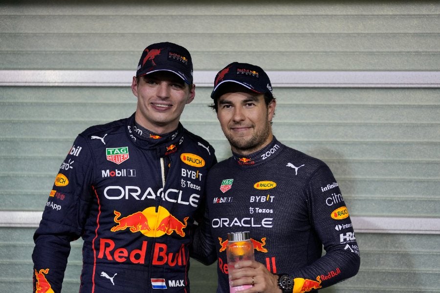 Verstappen con Sergio Pérez 