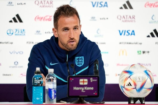 Harry Kane en conferencia de prensa