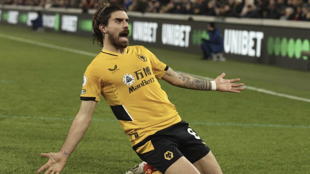 Neves celebra gol con Wolves