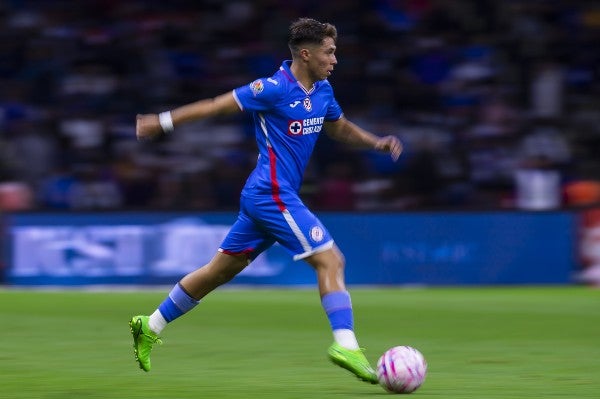 Rodrigo Huescas con Cruz Azul