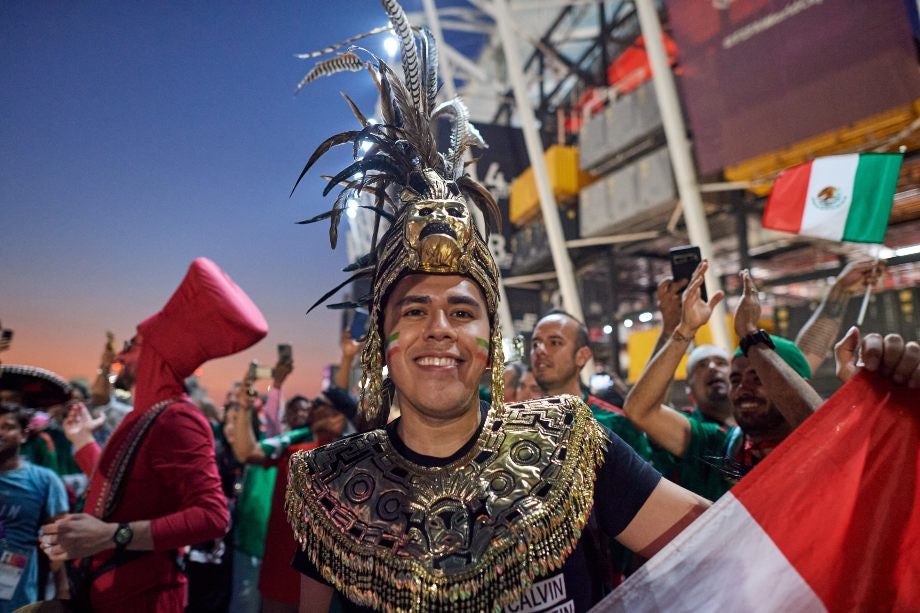 La afición mexicana presente en el Estadio 974