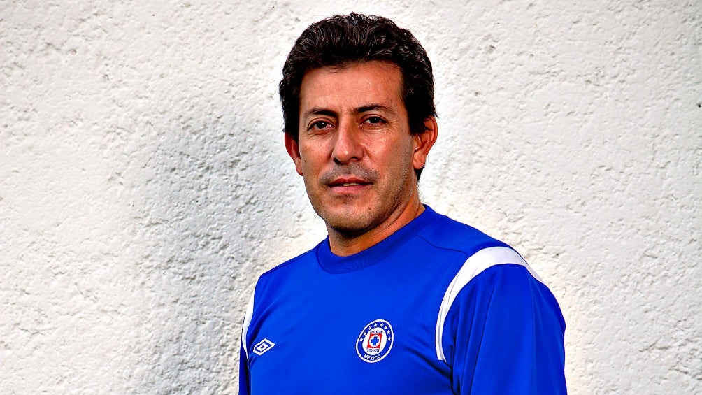 Roberto Pérez, exDT de Cruz Azul Femenil