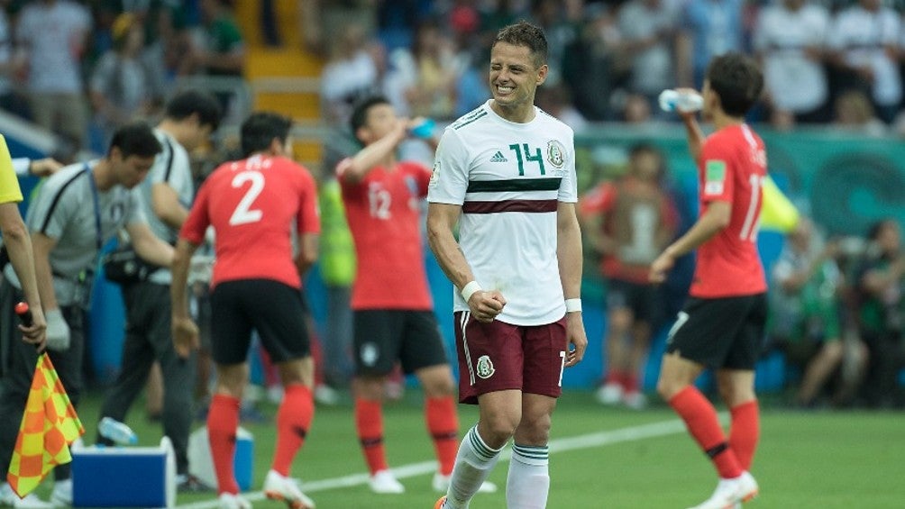 Chicharito Hernández con el Tri