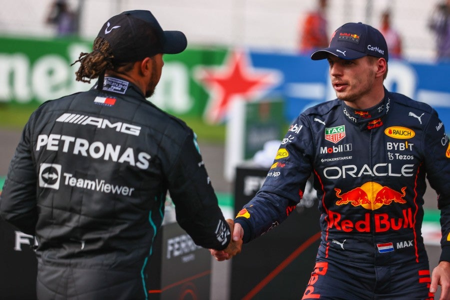 Max Verstappen y Lewis Hamilton los mejores pilotos pagados