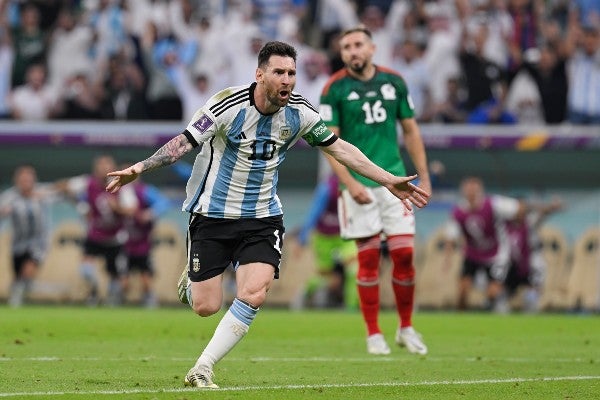 Messi celebra con Argentina vs México en Qatar 2022