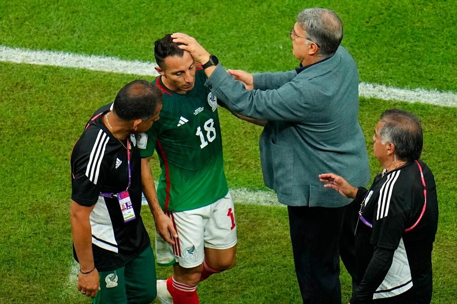 El Tata Martino reconoce el esfuerzo de Guardado