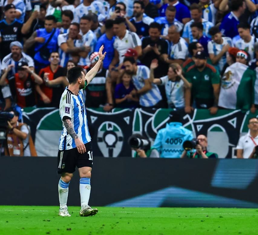 Messi dedicó el gol a su afición