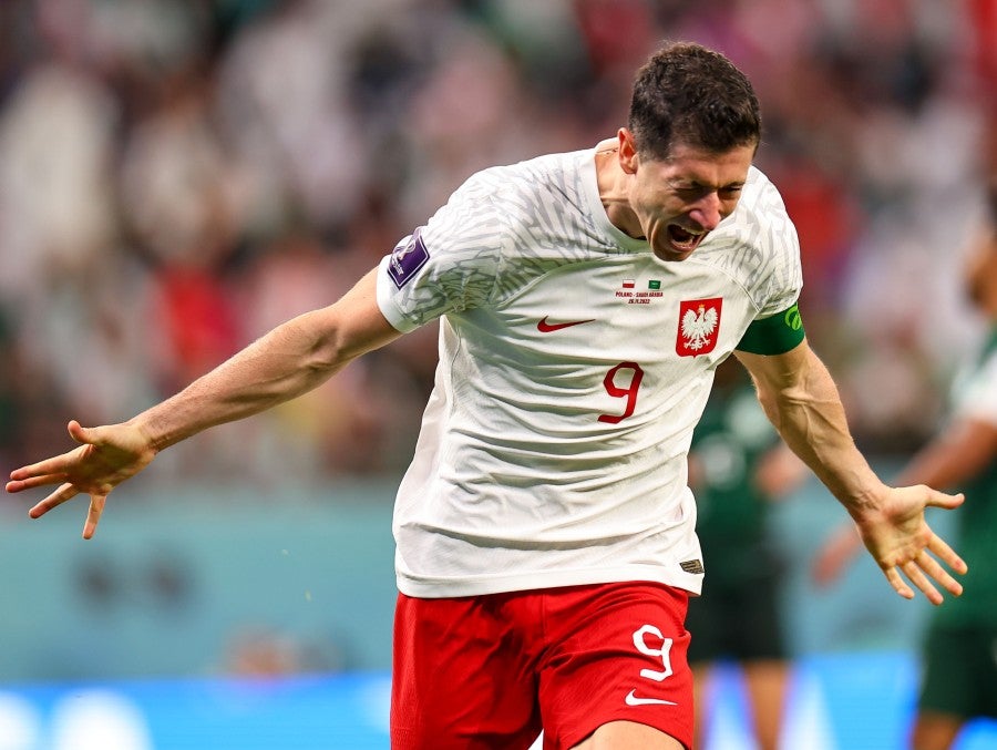 Robert Lewandowski celebrando su gol