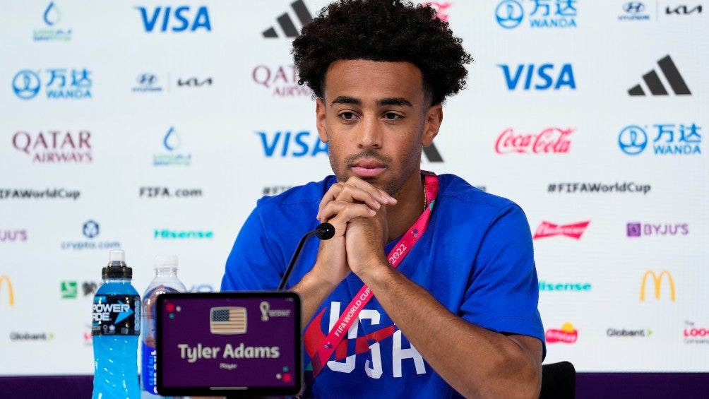 Tyler Adams con Estados Unidos en Qatar 2022