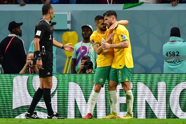 Australia avanzó de Fase de Grupos