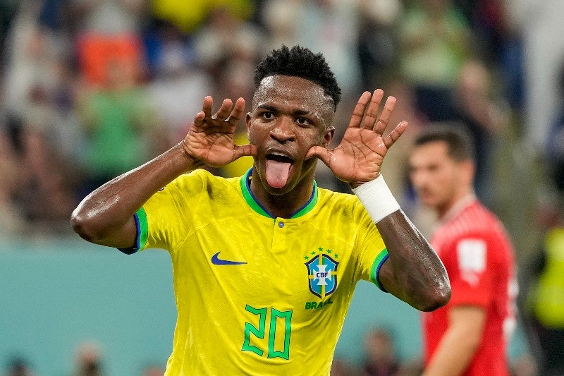 Vinicius con Brasil