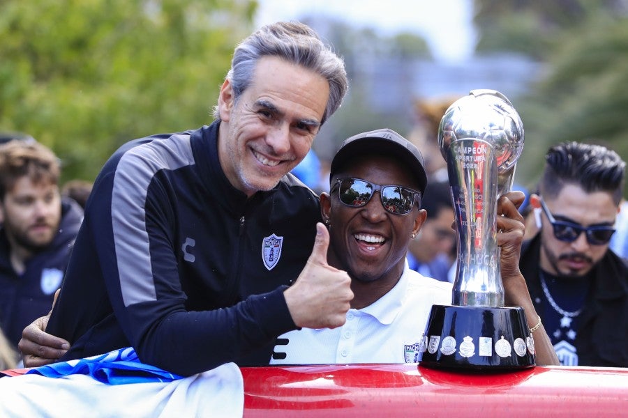 Armando Martínez en el festejo de Pachuca, Campeón