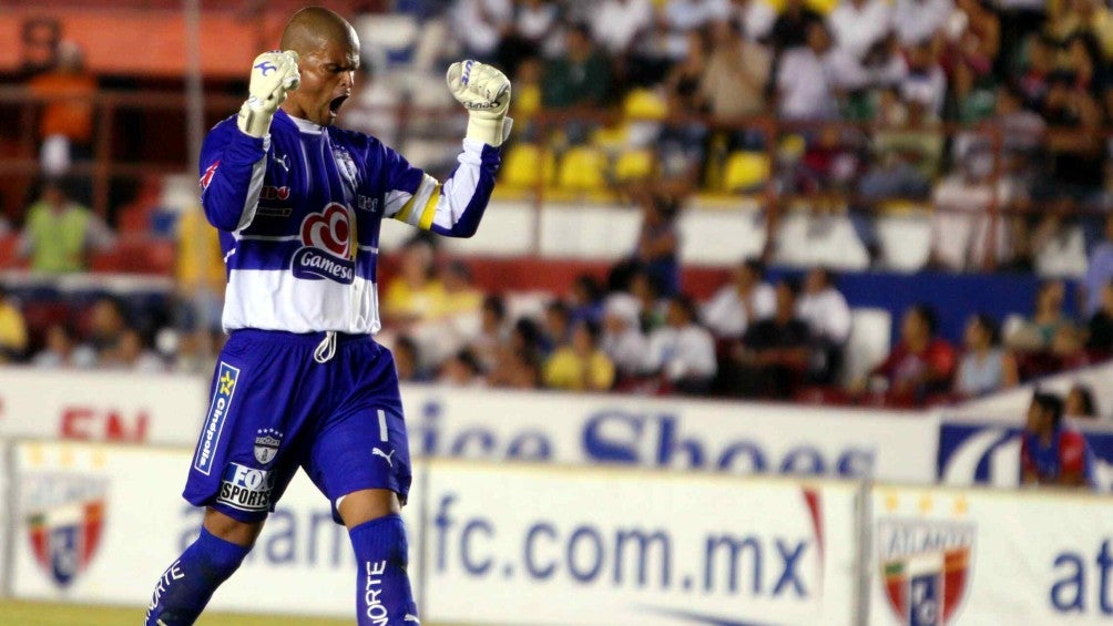 Miguel Calero con Pachuca