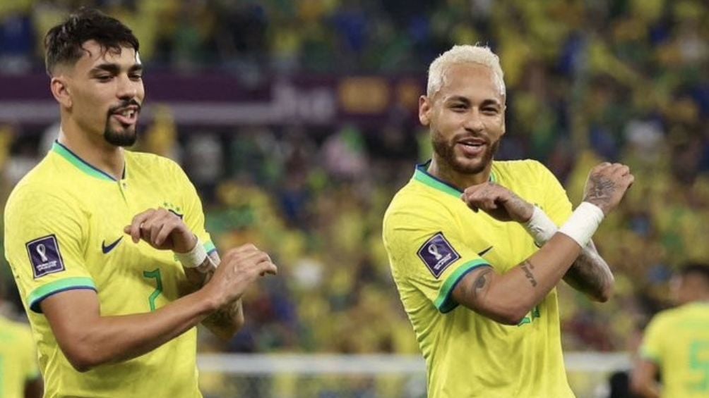 Ney junto a Lucas Paquetá