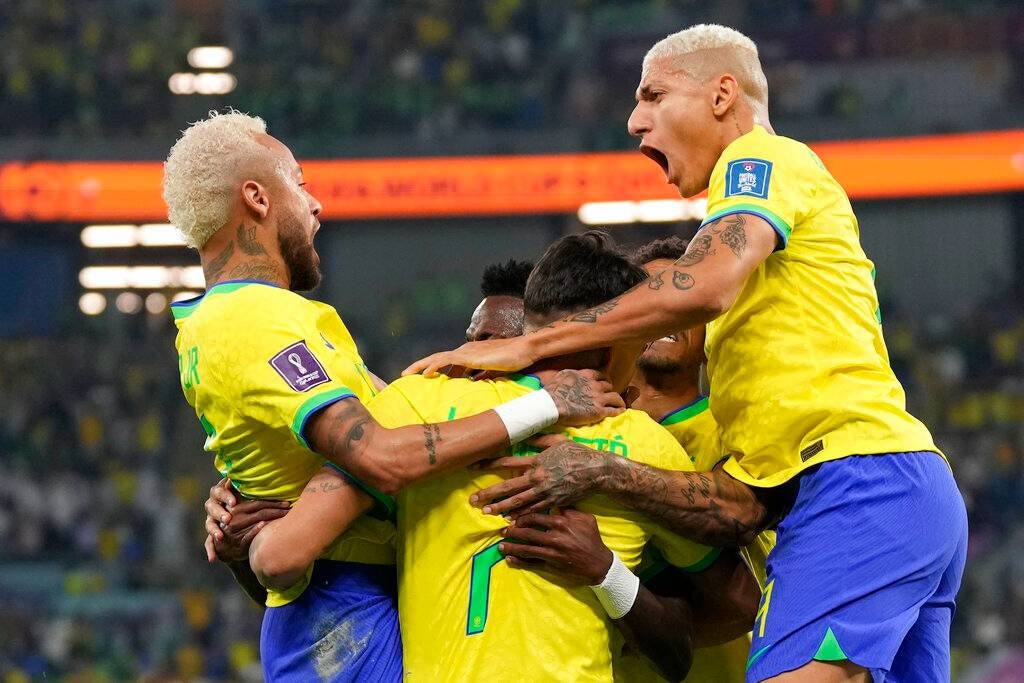 Richarlison celebra su gol ante Corea