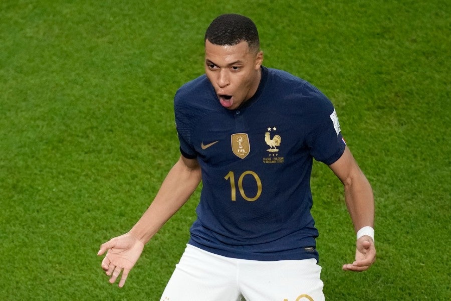 Mbappé lleva cinco goles en la justa mundialista 