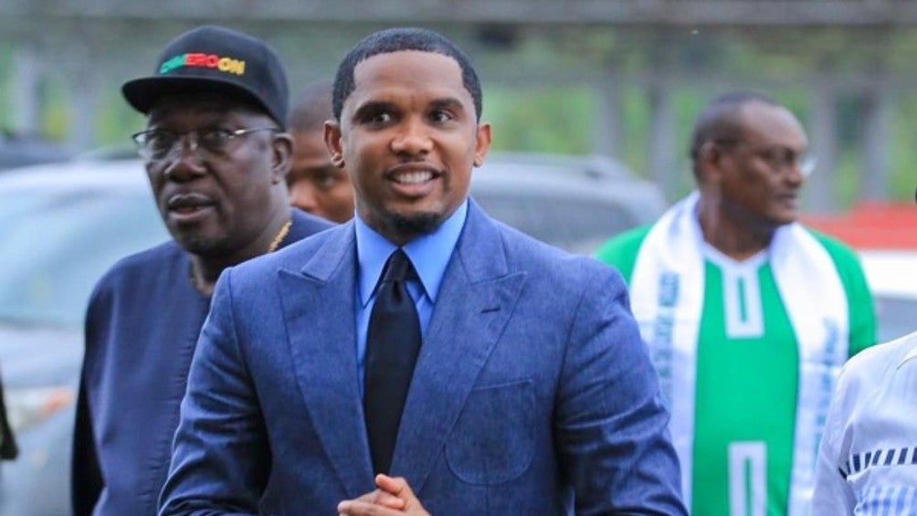 Samuel Eto'o fue denunciado por un youtuber 