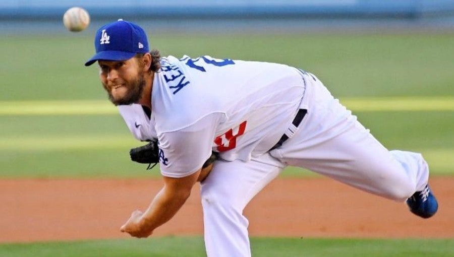 El zurdo lanzando con Los Angeles