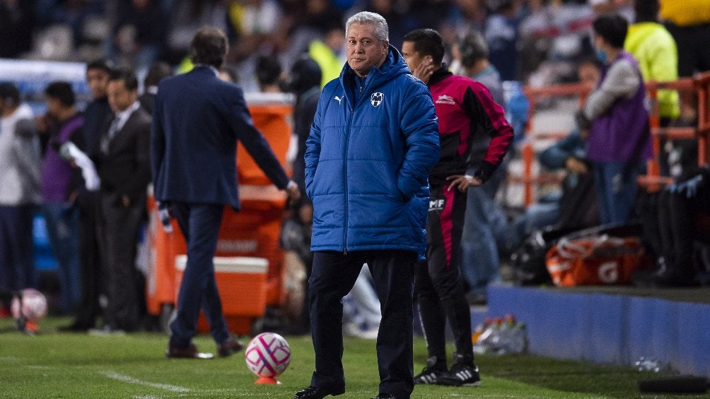 Víctor Manuel Vucetich con Rayados