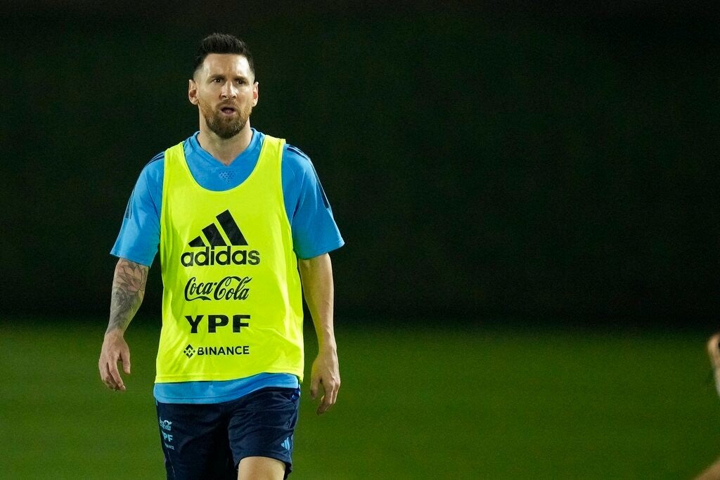 Lionel Messi ya se prepara para jugar ante Países Bajos