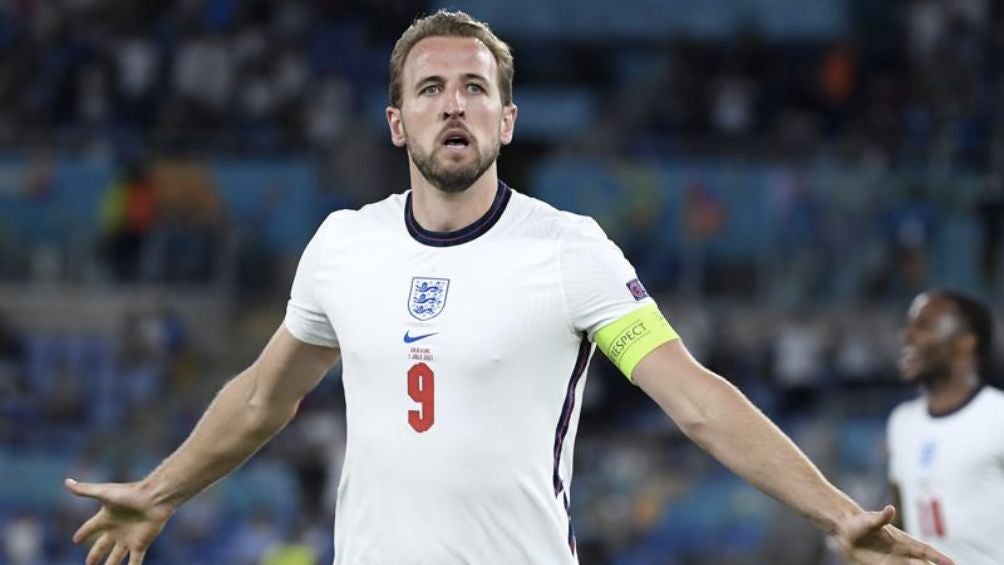 Harry Kane igualó a Wayne Rooney como máximo anotador de Inglaterra