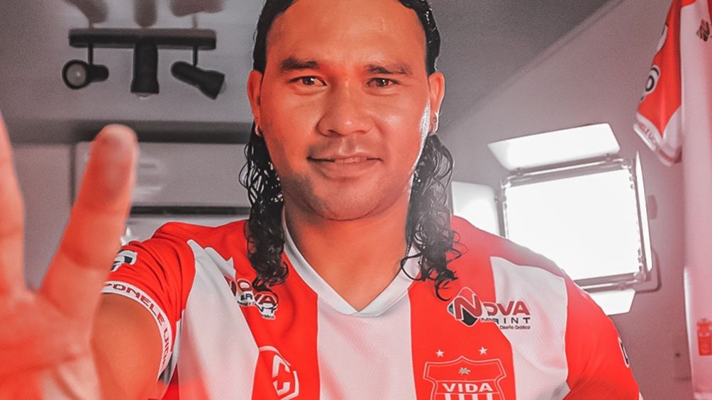 Gullit Peña sin equipo profesional 