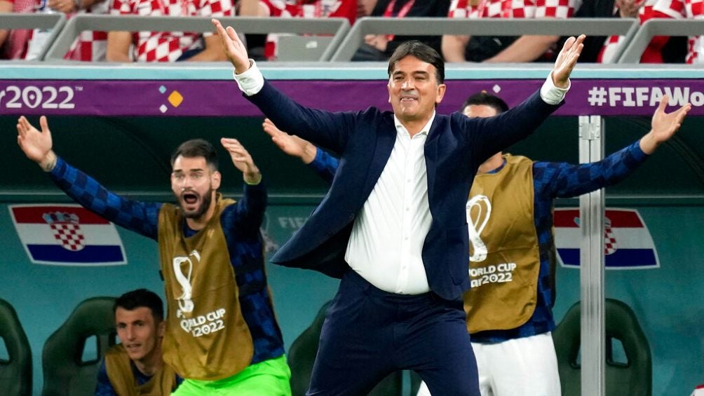 Zlatko Dalić durante un partido en Qatar 2022