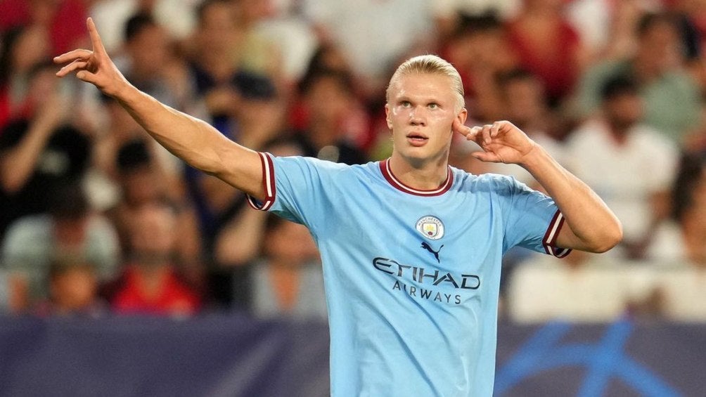 Erling Haaland festeja gol con Manchester City