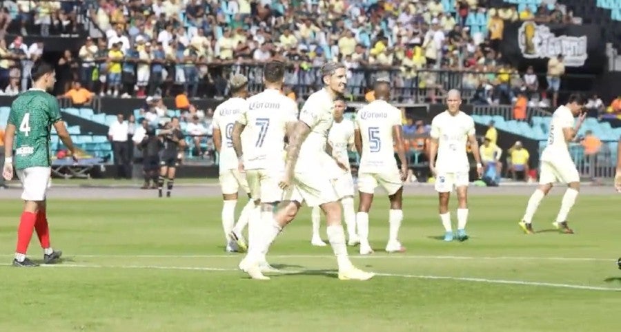 Diego Valdés en el partido ante Cancún FC