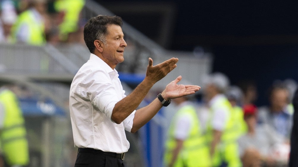 Juan Carlos Osorio : “Al jugador mexicano le falta competir en juegos con mayor peso emocional”