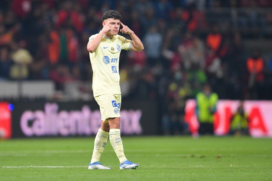 Richard Sánchez durante un partido con América