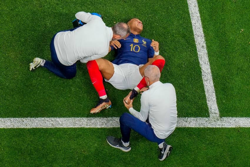 Mbappé en el juego vs Francia