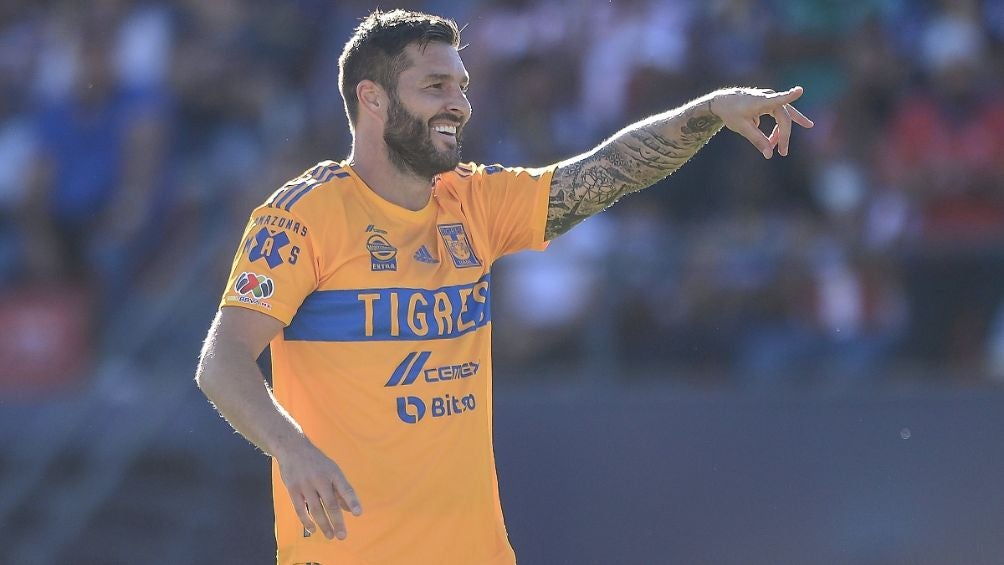 Gignac celebrando gol con Tigres