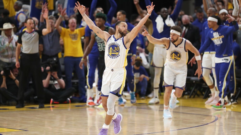 Curry en un juego de Golden State