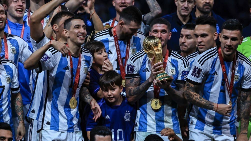 Di Maria y De Paul celebran el Mundial