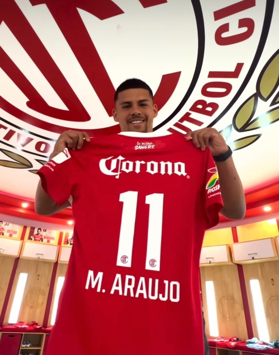 Maximiliano Araújo utilizará el número 11 con Toluca