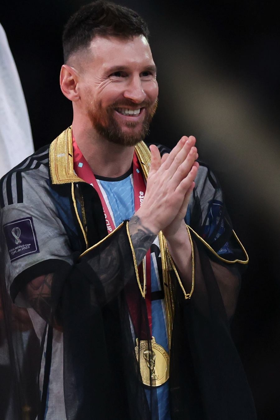 Messi agradeciendo a los fans en la ceremonia de premiación