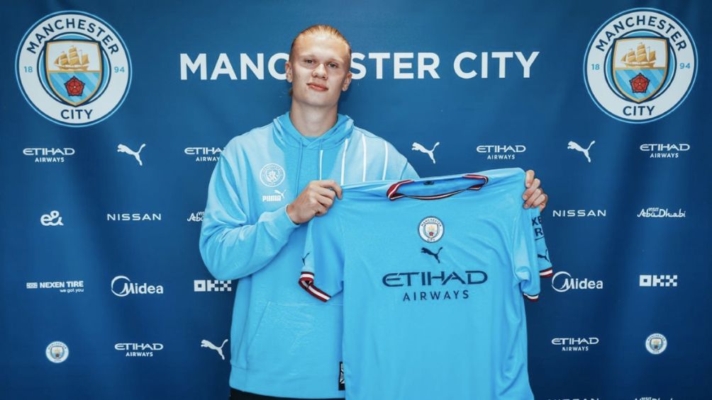 Haaland en su presentación con el Manchester City