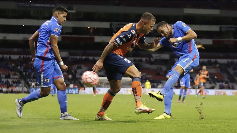 Abram con Mayorga en Cruz Azul