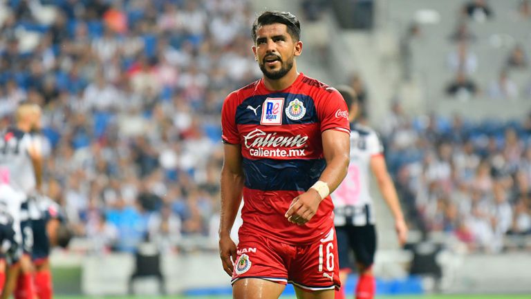 El Pocho, durante un partido con el Guadalajara