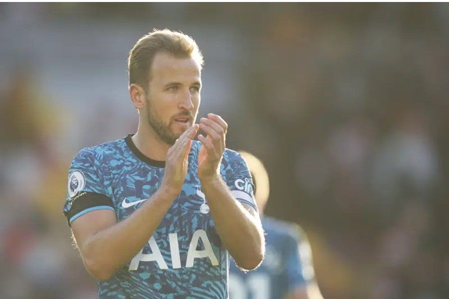 Harry Kane en partido con Tottenham 