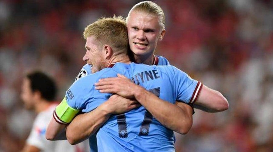 De Bruyne y Haaland festejando gol en la Premiere League