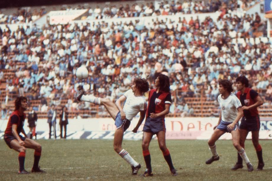 Alfredo Jiménez durante un partido