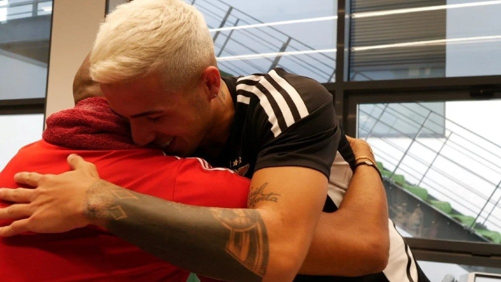 Enzo Fernández regresó a Benfica después de ganar el Mundial y así lo recibieron