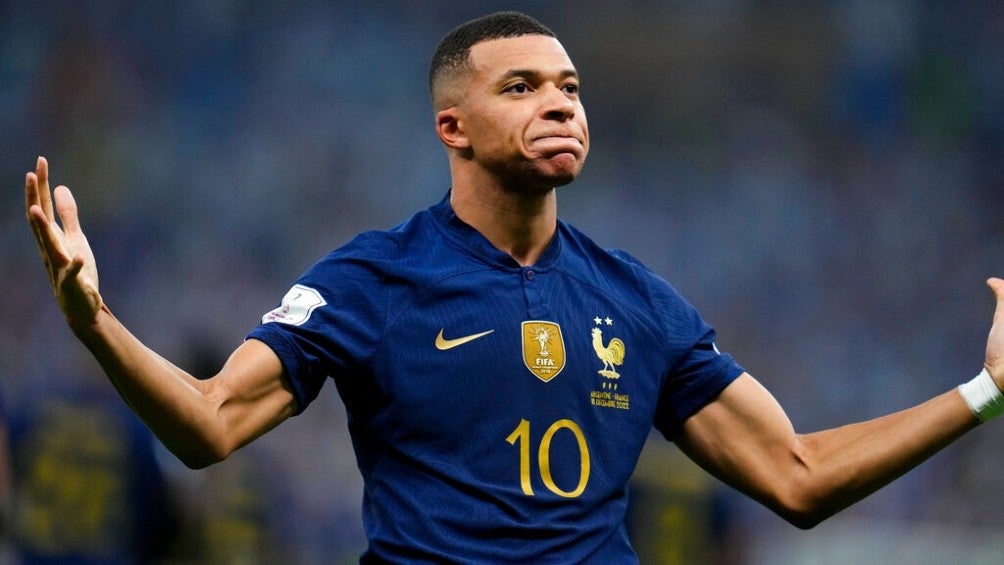 Kylian Mbappé minimizó las burlas del Dibu Martínez