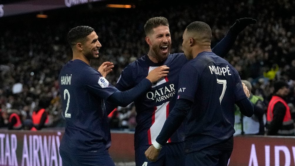 Jugadores del PSG en festejo de gol