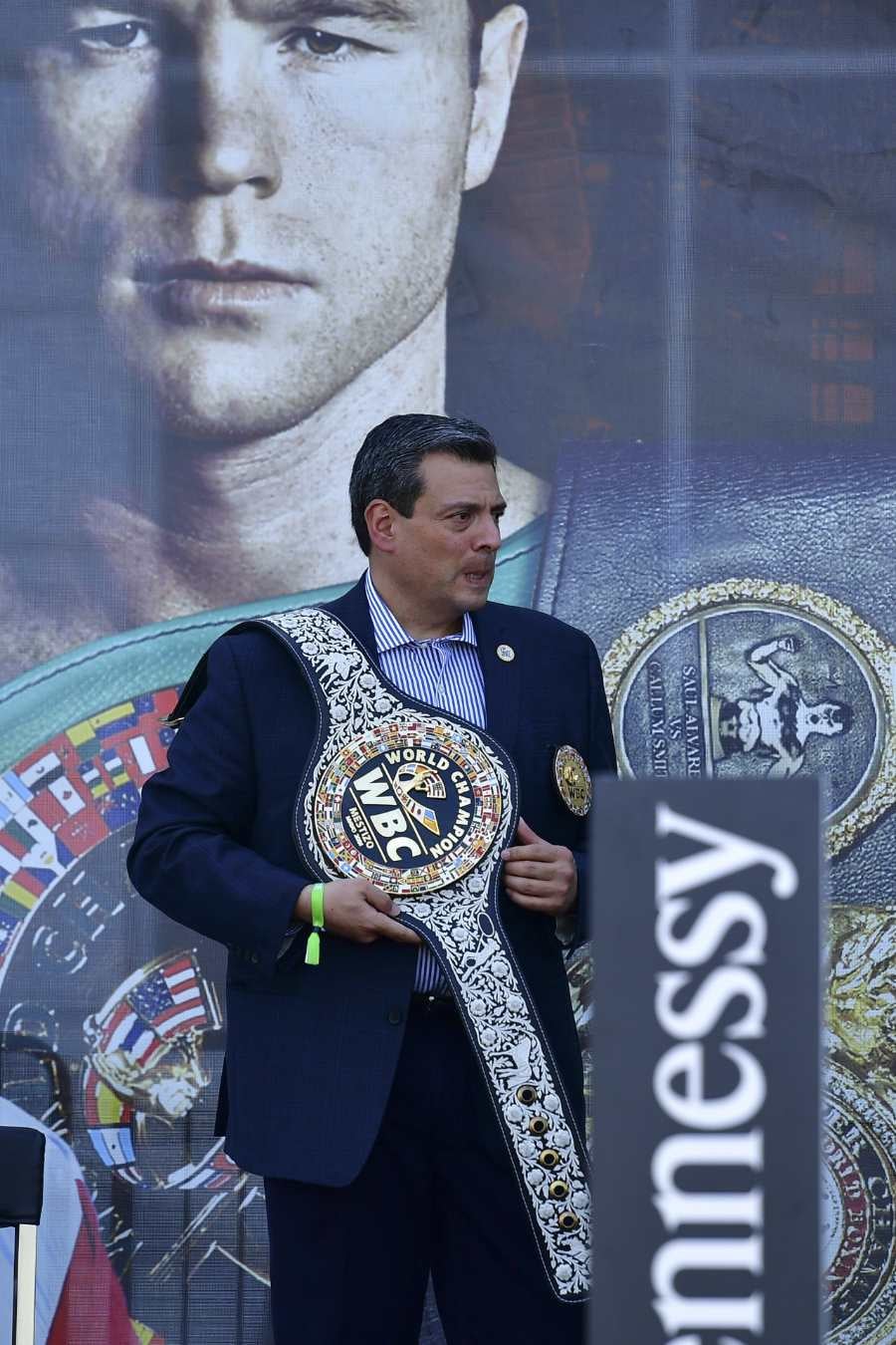 Mauricio Sulaimán antes de la pelea del Canelo