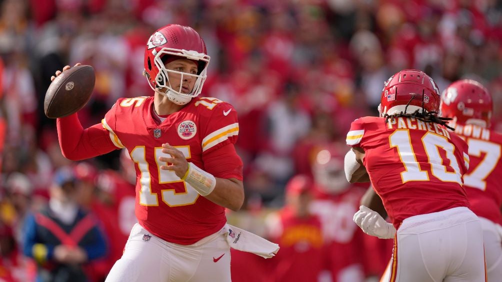 Patrick Mahomes y Chiefs van por ser el mejor colocado