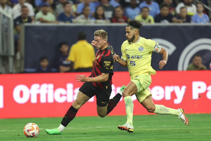 Bruno Valdez durante un partido con América