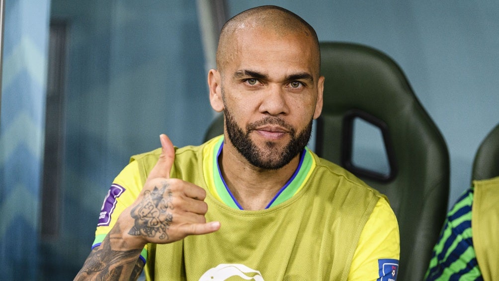 Dani Alves en Qatar 2022 con Brasil